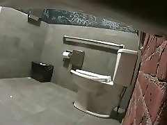 Voyeur wc salon par loyalsock