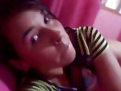 Brunette veut donner le cul