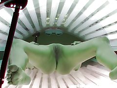 Incroyable teen chaude en solarium