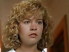 Ellie jeune scène de la douche cornell