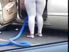Big booty ebony au car wash